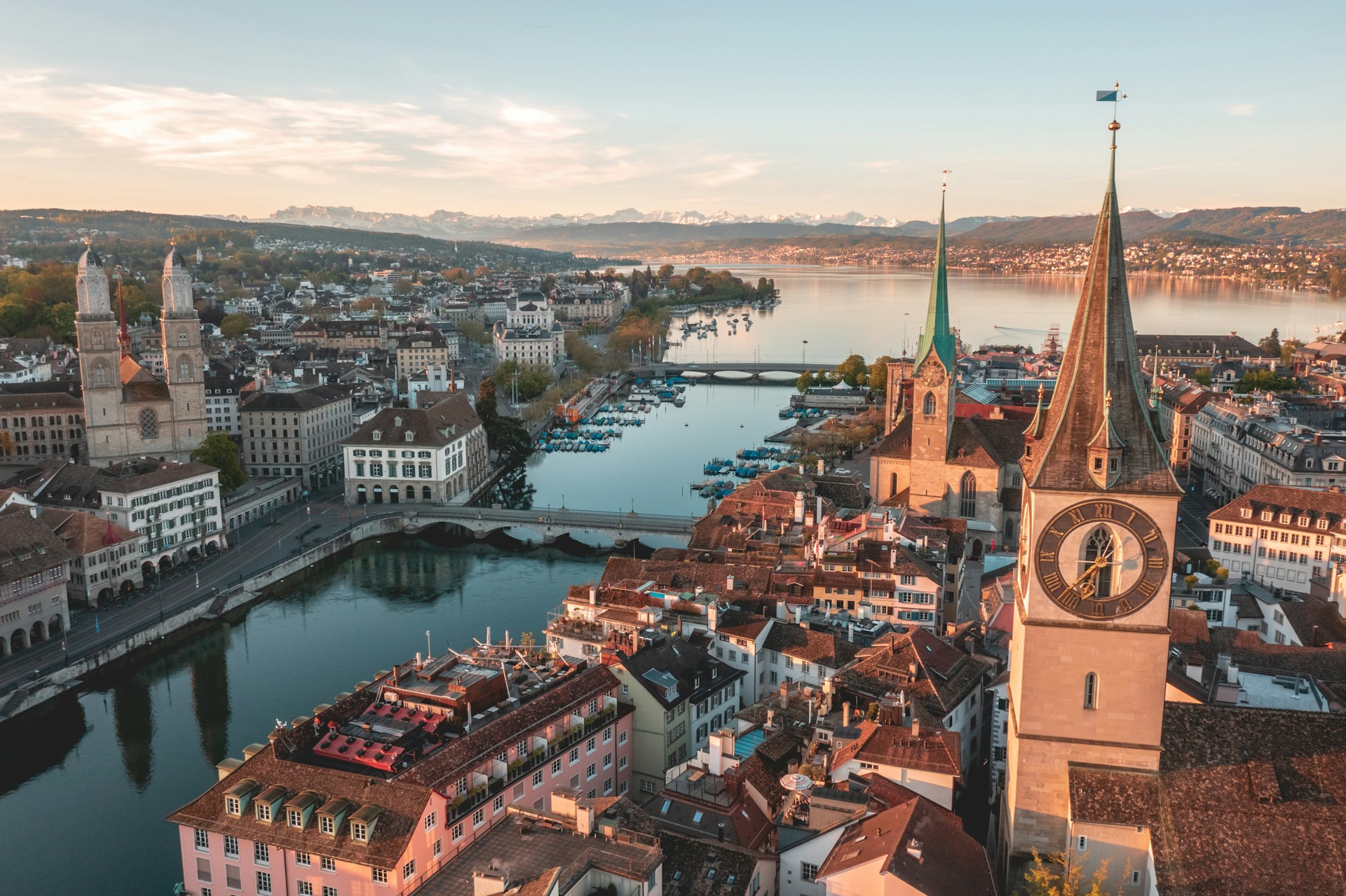 Exploring Zurich to Swiss Alps & Bernese Oberland: Your Ultimate Guide
